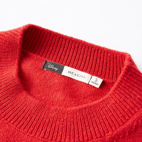 ME&CITY
直身略宽松版迪士尼IP牛形象提花平整嵌花工艺亮片刺绣工艺毛衫 商品图5