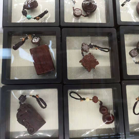 犀角紫檀钥匙扣（随机）