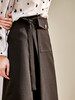 欧芮儿黑色半身裙春季新款高腰显瘦时髦经典气质设计感A字中长裙 商品缩略图2