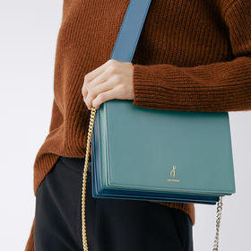 摩登风！时髦又复古的拼色牛皮包