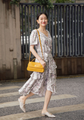 风情又出挑的法式连衣裙~