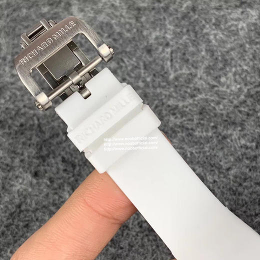 RichardMille理查德•米勒（女款陶瓷系列）RM 07-01 WHITE CERAMIC DIAMONDS🇫🇷精准走时节拍28800尺寸 搭配专柜正品一致的天然陶瓷 31mmX45mm 商品图11