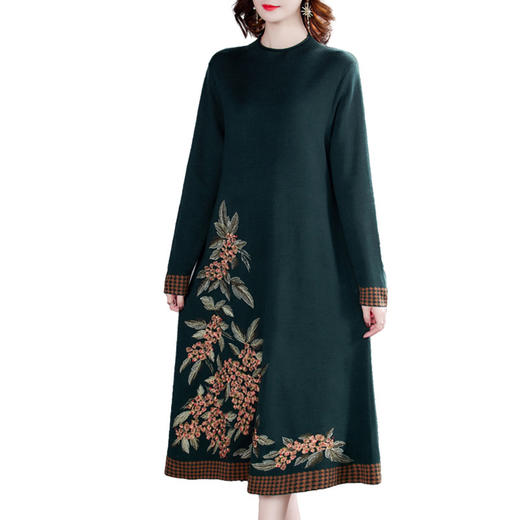 NYL-4681813秋冬新款中长款针织连衣裙 商品图4