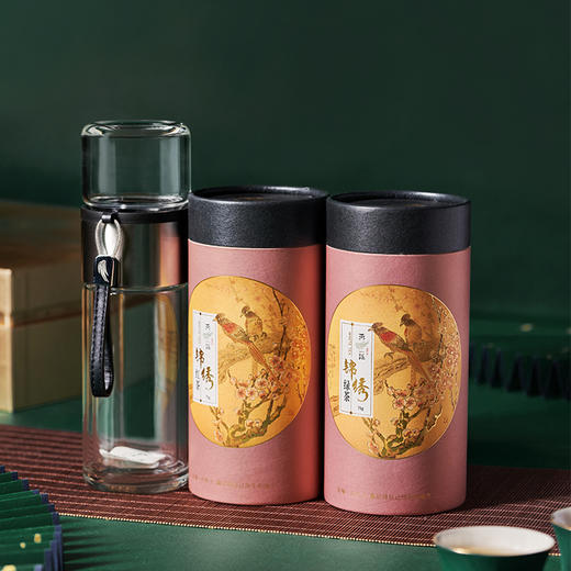双燕朝阳1号礼盒(滇绿、滇红、茶水分离杯) 商品图3