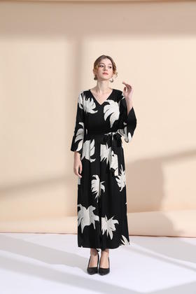 简约慵懒风连体裤（附腰带）