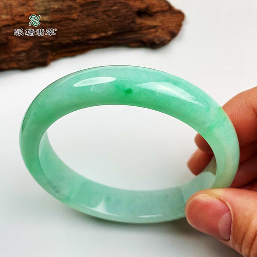 派瑞翡翠 翡翠手镯 糯种 l绿色 商品图2