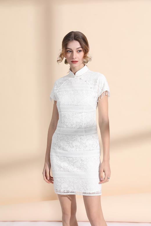 手工钉珠装饰改良小旗袍 商品图3