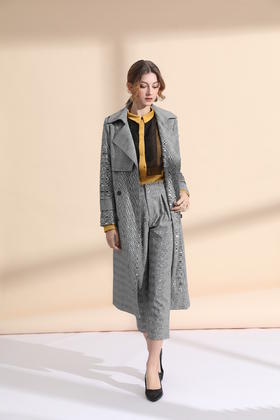 前双搭片经典风衣领风衣（附腰带）