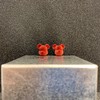 Bearbrick 丝绒耳钉-红色 商品缩略图1