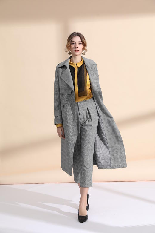 前双搭片经典风衣领风衣（附腰带） 商品图1