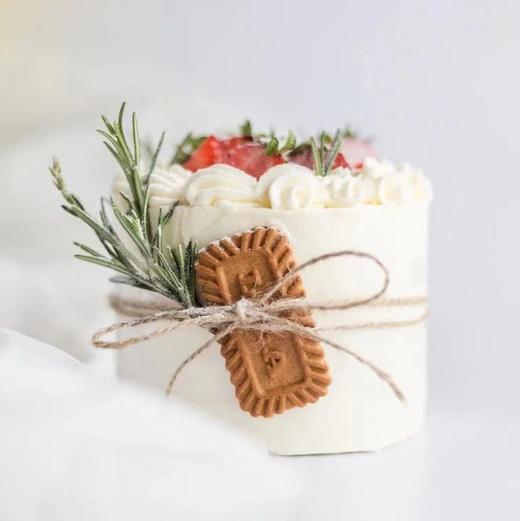 迭香（像犹豫好久寄出的情书）因草莓过季口感偏酸更换为其它时令鲜果 商品图1