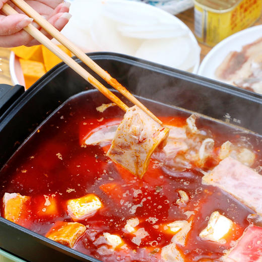 现货|爱妻牛排牛油火锅底料500g*2罐 麻辣鲜香 正宗成都火锅底料[福利品] 商品图2