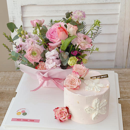 花漾年华  粉色系 · 奶油蛋糕礼盒 商品图0