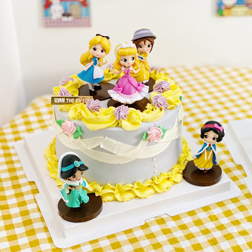 在逃公主 · 复古童趣奶油蛋糕*公主摆件随机搭配 商品图2