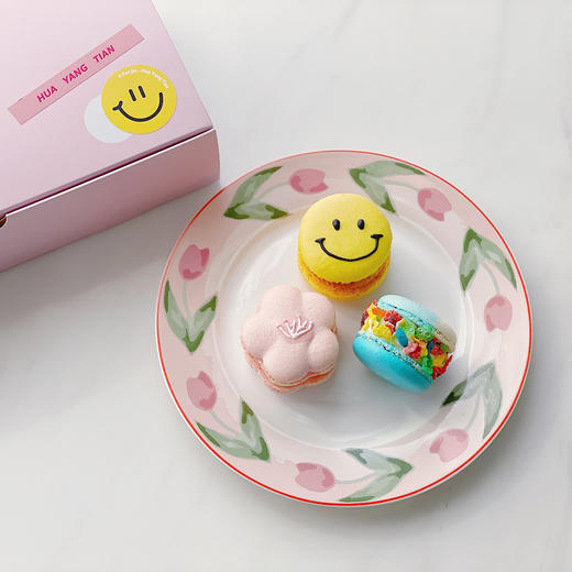 微笑小清新 · 马卡龙+奶油蛋糕礼盒 商品图3