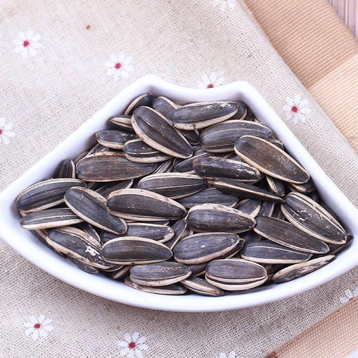 老街口五香味瓜子500g 商品图2