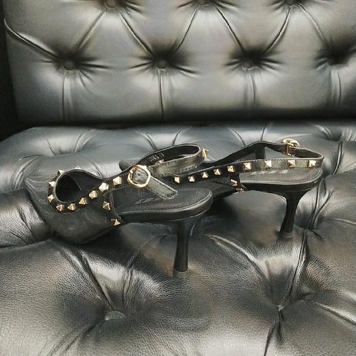 LFGJ 6611 网纱铆钉尖头细跟单鞋女 商品图2