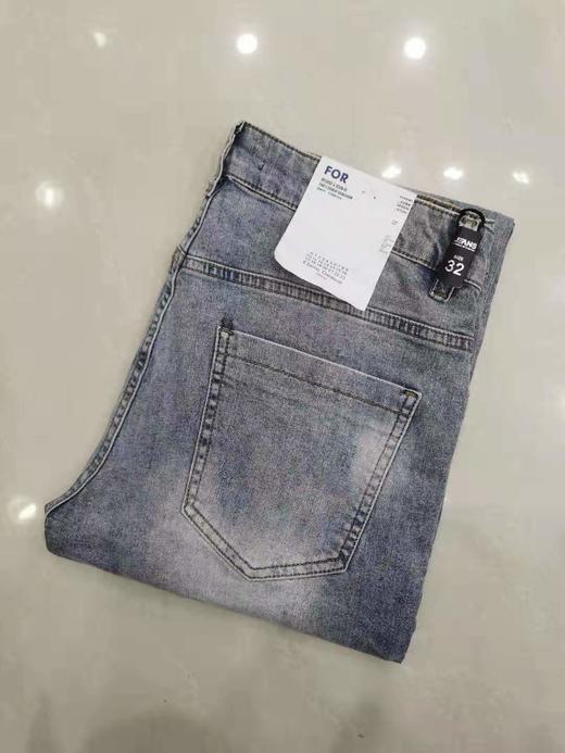 1326 时尚牛仔裤 商品图0