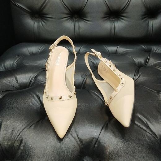 LFGJ 6611 网纱铆钉尖头细跟单鞋女 商品图6