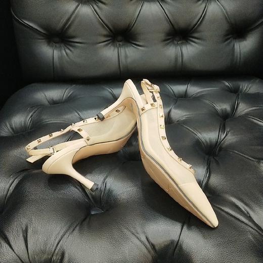 LFGJ 6611 网纱铆钉尖头细跟单鞋女 商品图10