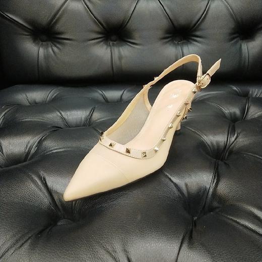 LFGJ 6611 网纱铆钉尖头细跟单鞋女 商品图4