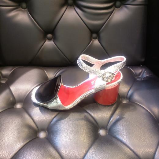 LFGJ 1130个性休闲圆跟凉鞋 商品图1