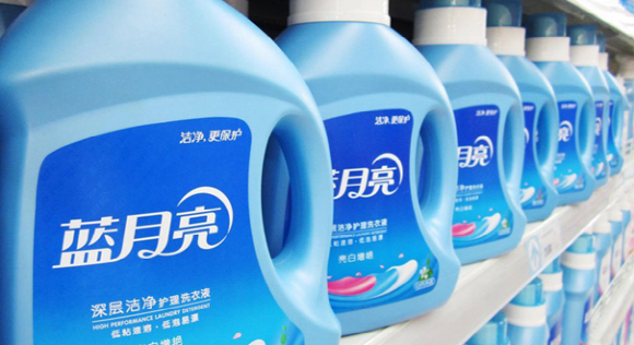 连续十年“双料冠军”，蓝月亮的“常青之道”<em>有</em>何可借鉴之处？