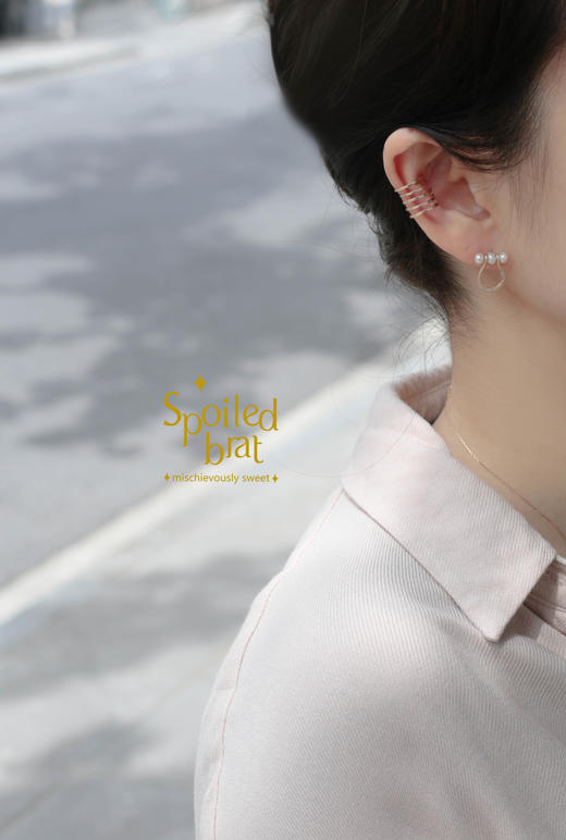spoiledbrat jewelry珍珠马蹄耳钉 商品图3