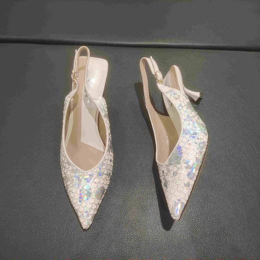 lfgj jeans bk203幻彩小牛皮割纹女凉鞋 商品图9