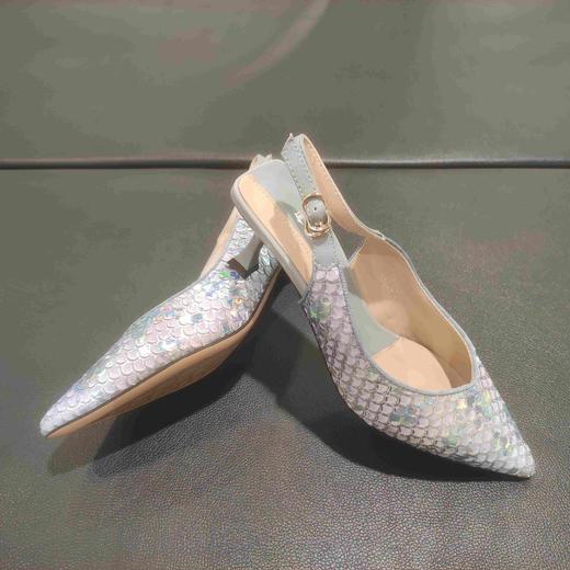 lfgj jeans bk203幻彩小牛皮割纹女凉鞋 商品图2