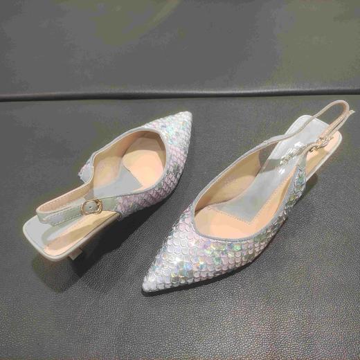 lfgj jeans bk203幻彩小牛皮割纹女凉鞋 商品图5