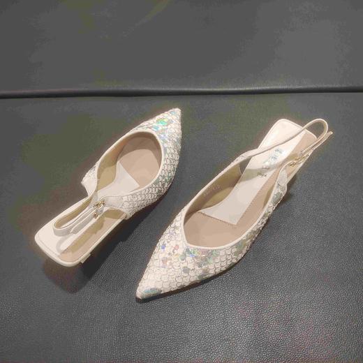 lfgj jeans bk203幻彩小牛皮割纹女凉鞋 商品图11