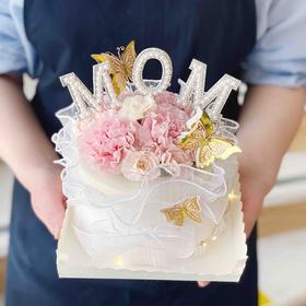 解锁爱  惊喜盒子 · 奶油蛋糕