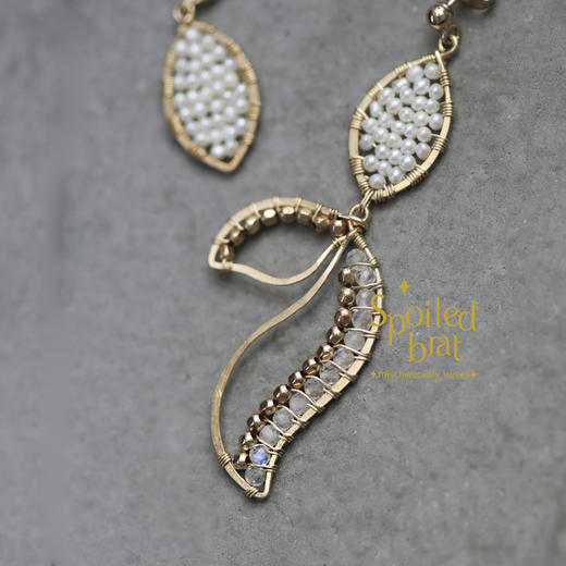 SpoiledBratJewelry 珍珠月光石耳环 商品图3