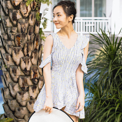 皇家丽美衣女士连体保守显瘦遮肚泳衣YN2809 商品图1