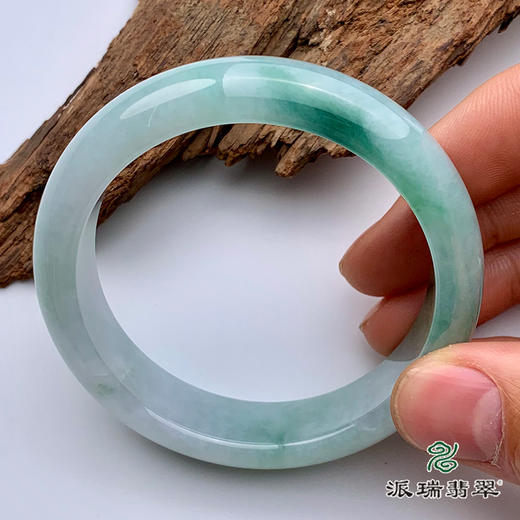 派瑞翡翠 翡翠手镯 糯种 飘花 商品图3
