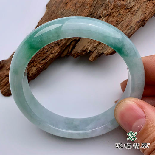 派瑞翡翠 翡翠手镯 糯种 飘花 商品图1