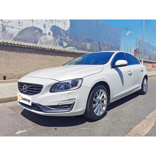 沃尔沃 S60L T4 智远版【长租-北京】 商品图1