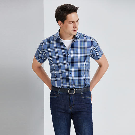 YvesFigarau伊夫·费嘉罗夏季新款商务休闲格纹舒适透气短袖衬衫912466 商品图2