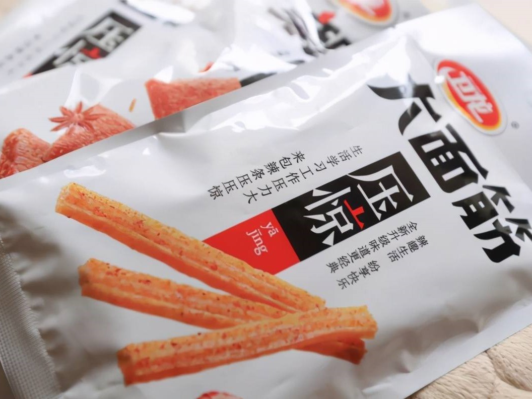 撕掉“脏乱差”标签，卫龙如何打造品类典范？