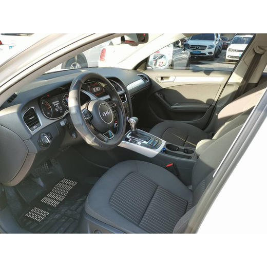 奥迪 A4L 35 TFSI 典藏版 自动标准型 【长租-北京】 商品图3