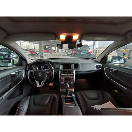 【月租-北京】沃尔沃 V60 T5 智雅版 商品图4