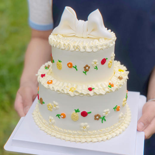 复古小清新蝴蝶结  · 奶油蛋糕[动物性奶油霜抹面] 商品图0