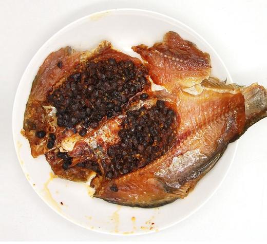 【采购下架】【助农】YN老巴王三峡烤鱼整条250g*2盒 (盐菜味和豆豉味） 商品图8