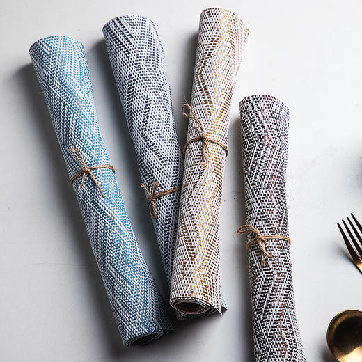 雅伊秀特斯林提花西餐垫简约环保PVC菱形餐垫杯垫防水防烫隔热垫【不支持补差，非质量问题不退不换】S 商品图2