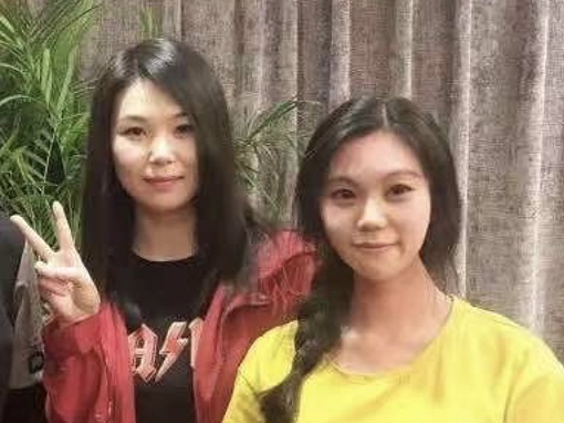 一只口罩299元！两个90后美女一年卖出3000万，她们怎么做