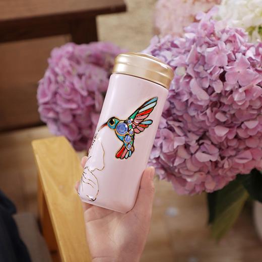 乾唐轩蜂鸟双层随身杯（淡粉色330ML）和谐荷花随身杯(牙白+彩+手工描金)双层大内胆玲珑如意随身杯（无光粉红+彩釉贴花+碧玺釉）双层 商品图2