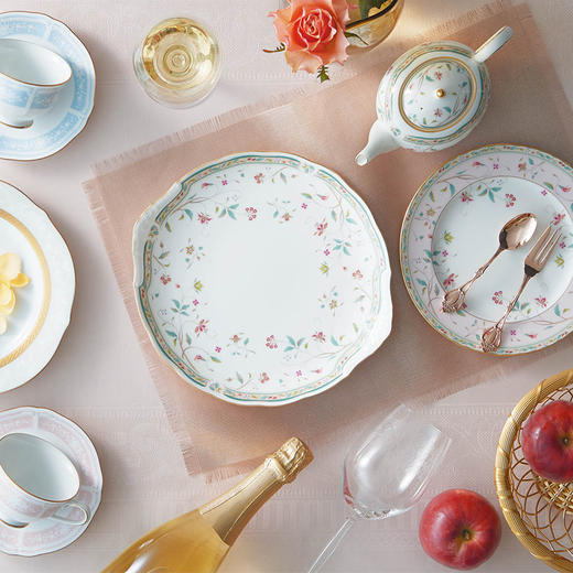 4409L/T58119A日本则武花更纱派对盘27.9厘米 商品图1