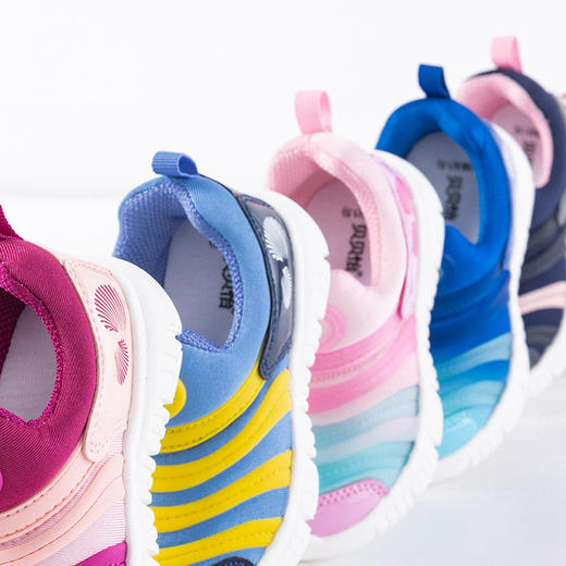 贝贝怡男女童春秋宝宝毛毛虫一脚蹬童鞋百搭防滑耐磨运动鞋 商品图2