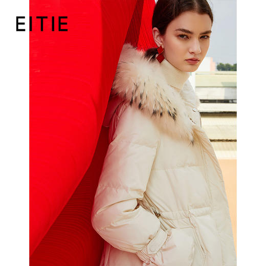 故障 EITIE爱特爱冬季纯色宽松毛领连帽加厚羽绒服女中长款6011707 商品图0